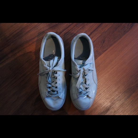 Puma Basket Platform Patent Sneakers (Size 9.5) - Picture 3 of 6